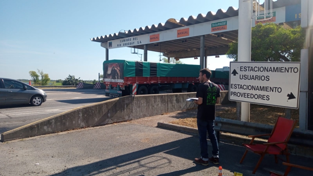 Conteo de camiones en relevamiento de transporte de cargas en Argentina